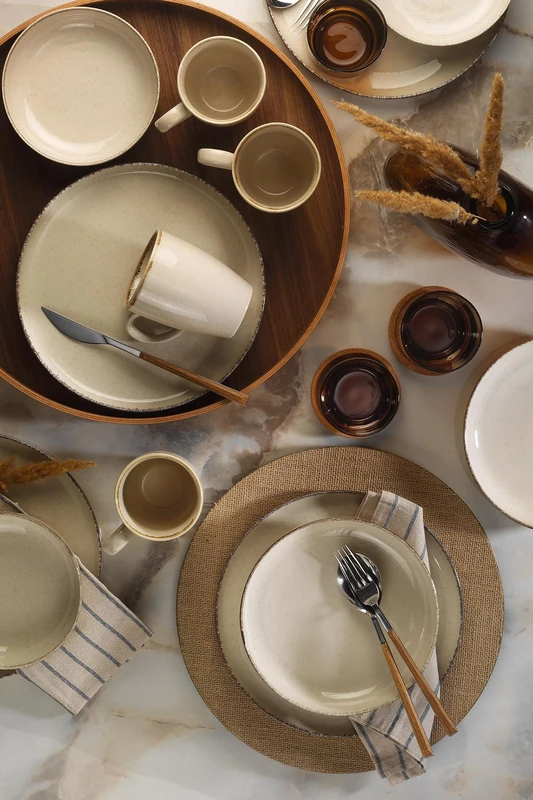 Elegant 16-Piece Dinner Set, 100% Porcelain, Cream Colour, Includes 4 Service Plates (24 cm), Plates (20 cm), Bowls (15 cm), Mugs, Dishwasher & Microwave Safe - Image 1