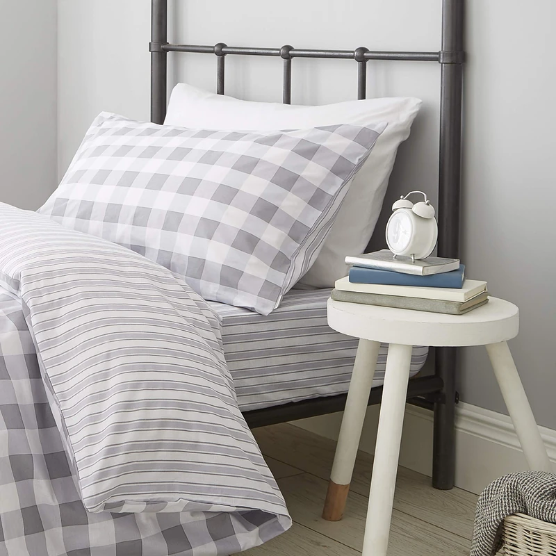 Catherine Lansfield Check and Stripe Grey Duvet Cover Set 160 x 220 + 50 x 110 cm + Fitted Sheet White 90 x 200 cm