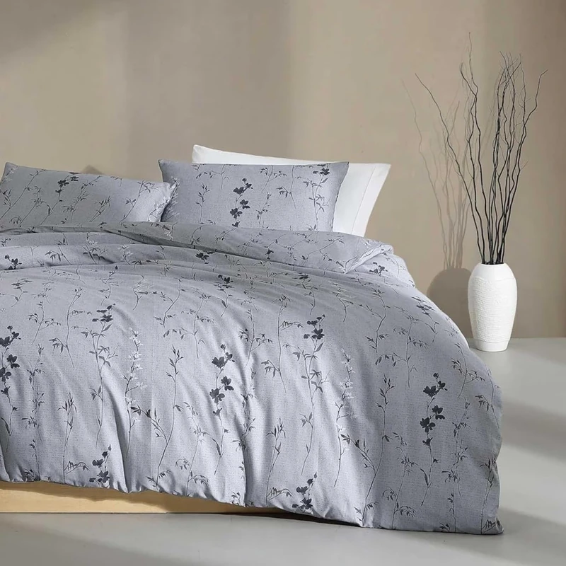 Calvin Klein - Comforter Set, Cotton Sateen Bedding with Matching Shams, Luxe Softness & Modern Elegance, Floral Design (Wildflower Dusk Grey, King)