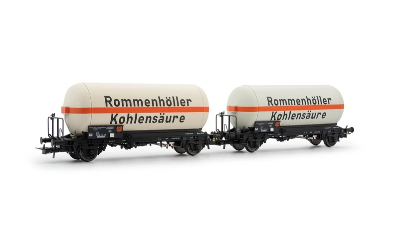 Rivarossi HR6644 DB, 2-unit set of 2-axle gas tank wagons, “Rommenhöller Kohlensäure”, ep. IV