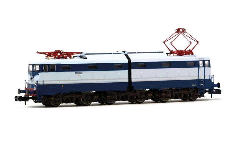 ARNOLD HN2623S FS, E646 Treno Azzurro livery, ep IIIb with DCC sound decoder Electric Locomotive