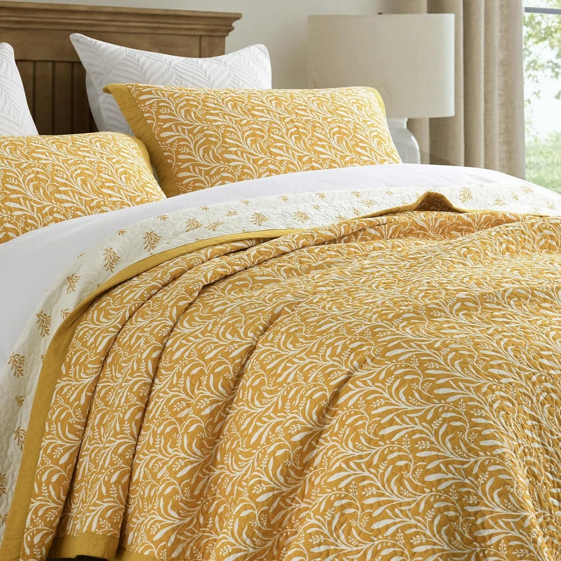 Finlonte Cotton Quilt King Size - 100% Cotton King Comforter Set, Botanical Chic Quilt Bedding Set, Lightweight Reversible Soft Quilted Bedspread for King Bed, Gold/White, All Season, 3 Pieces