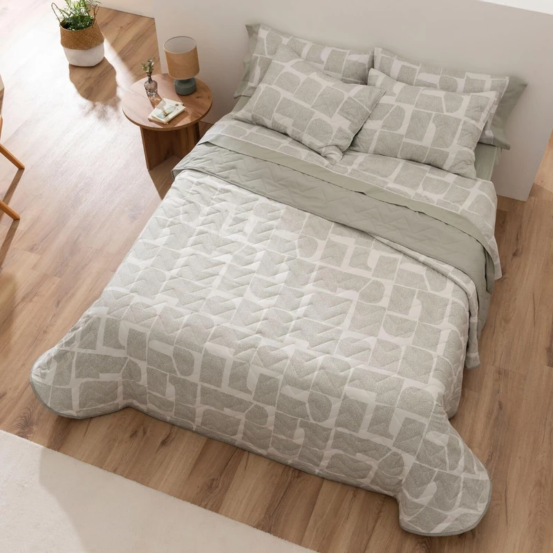 Burrito Blanco | Bouti Bedspreads | 135 cm Bed Design 630 | Laurel Colour (135 x 190/200 cm.)