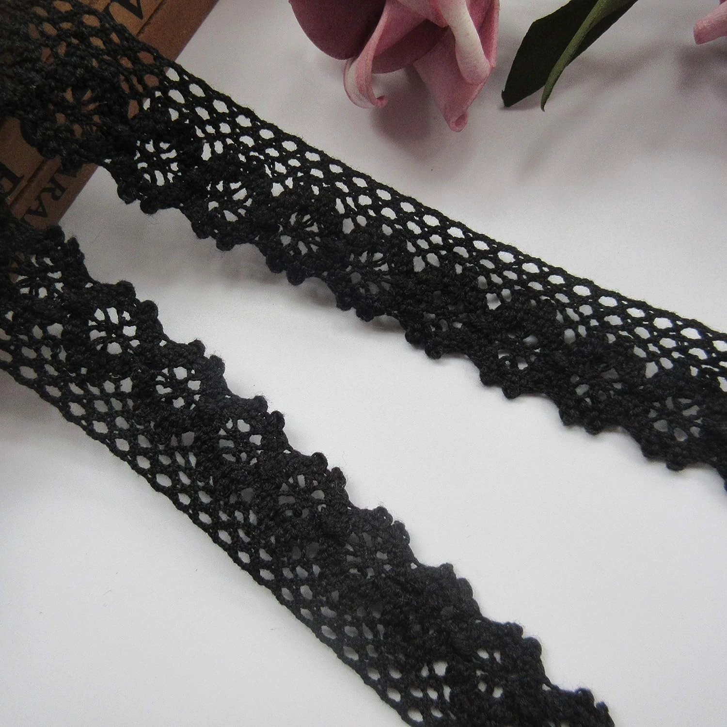 Black Lace Trim, Vintage 5 Yards Cotton Crochet Lace Edge Trim Ribbon 2.5 cm Width Edging Trimmings Fabric Embroidered Applique Sewing Craft Wedding Dress Embellishment DIY Cards Decor