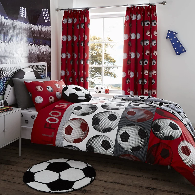 Catherine Lansfield Football Red Duvet Cover Set 160 x 220 + 50 x 80 cm and Fitted Sheet 90 x 200 cm - Image 1