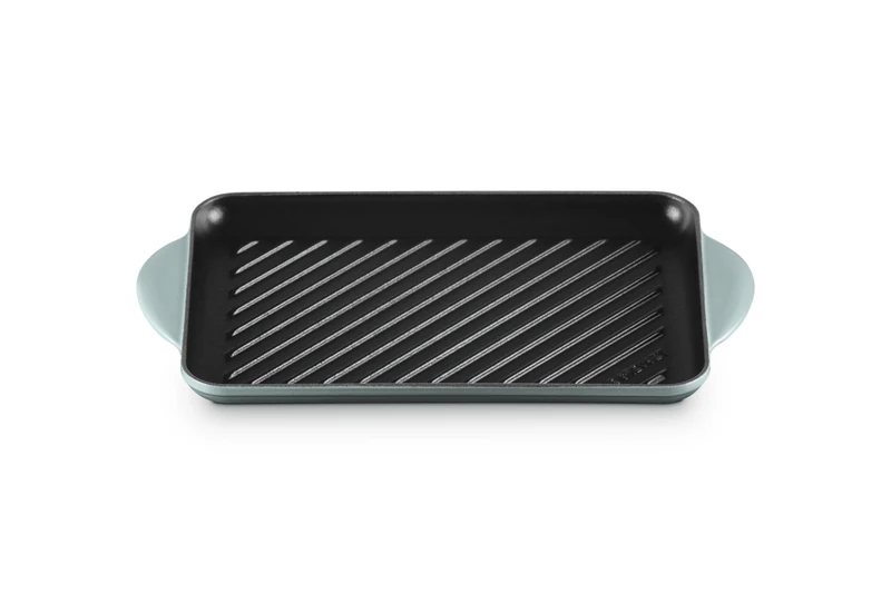 LE CREUSET - Traditional Striped Rectangular Grill 32 x 22 cm - Sea Salt Colour - Image 1