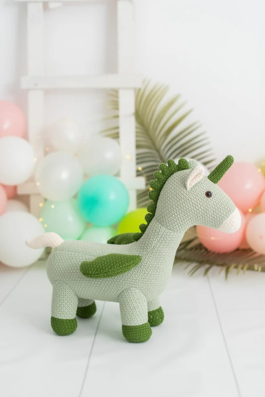 Algodón Unicorn Alado Green Plush Toy - Image 1