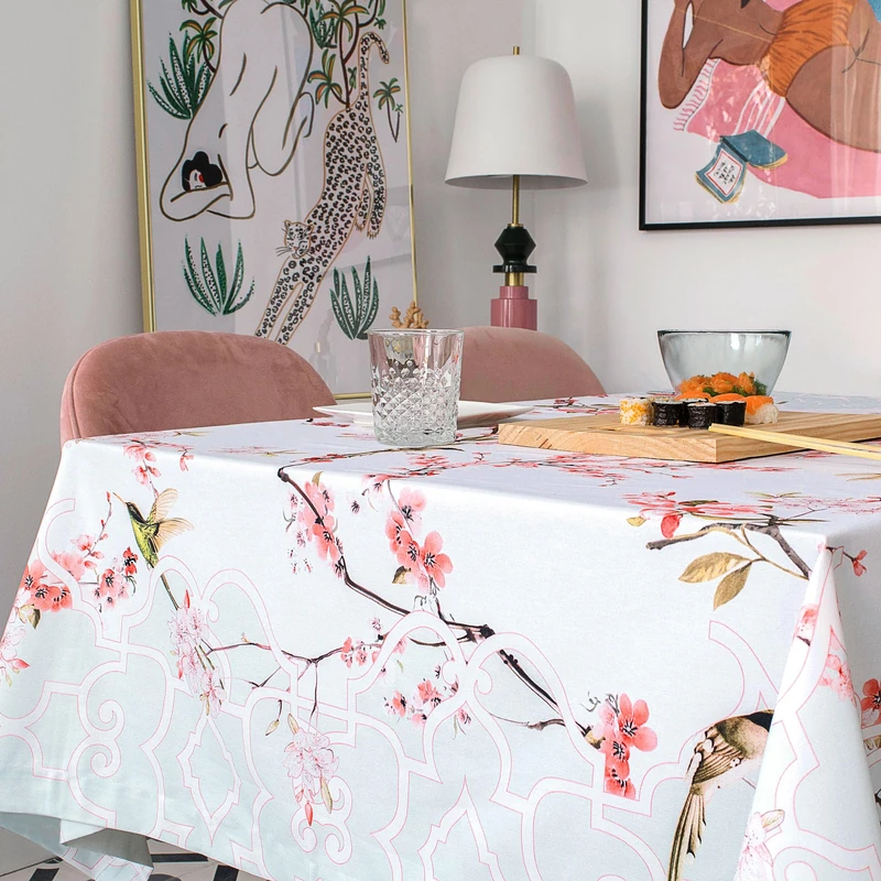 AlexandreHouse chinoiserie mantel 150x250cm