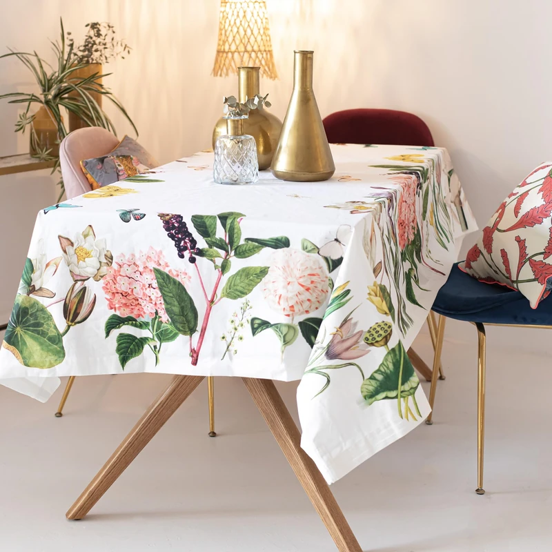AlexandreHouse spring time mantel 150x150cm - Image 1