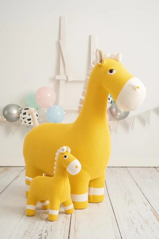 Children's Print Family Yellow Horses - Image 1