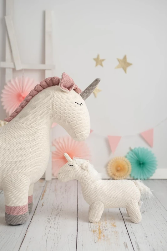 Lámina Infantil Familia unicornios Blanco_AlexandraHouse