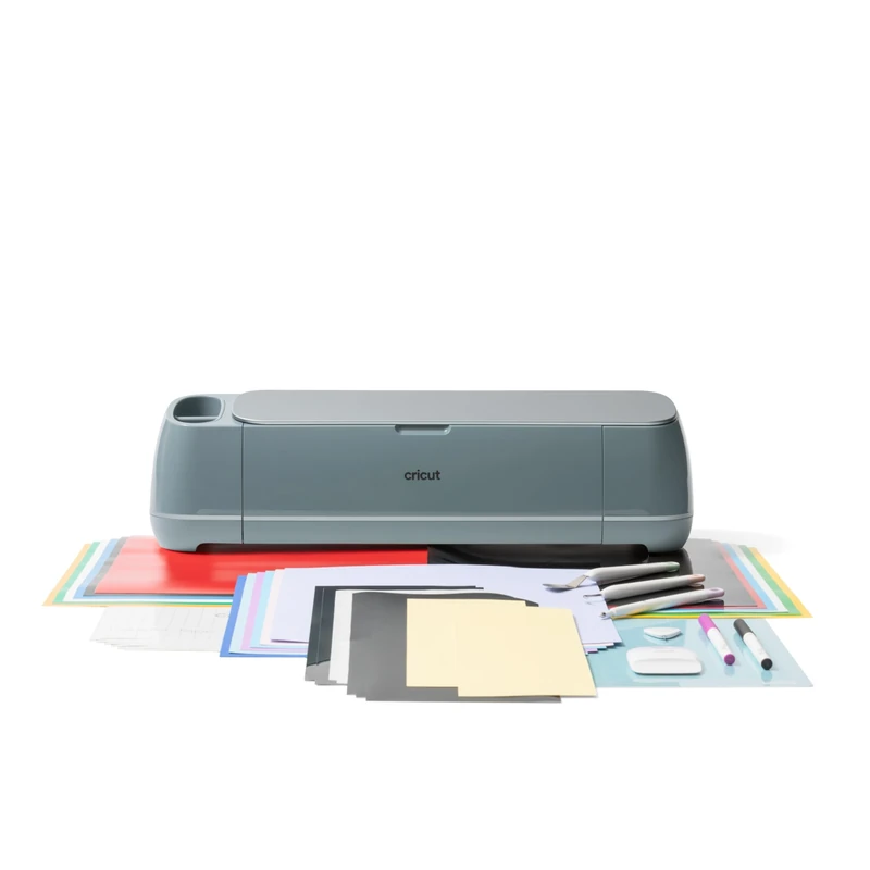 Cricut Maker 4 Essentials Bundle
