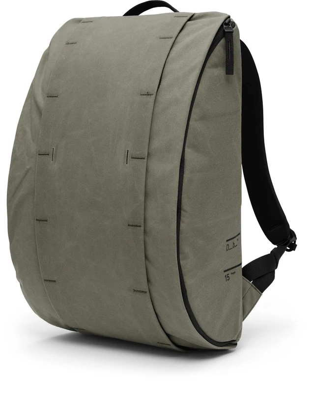 Db Journey Hugger 1000173201701 Backpacks Polyamide and Polyester Forest Green with a Volume of 15 litres Size: 48 x 30 x 16 cm