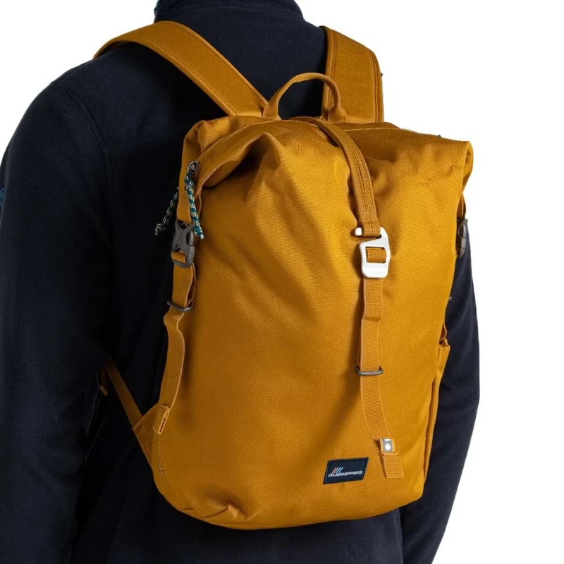 Craghoppers Mens 16L Kiwi II Classic Rolltop Backpack, Dark Butterscotch