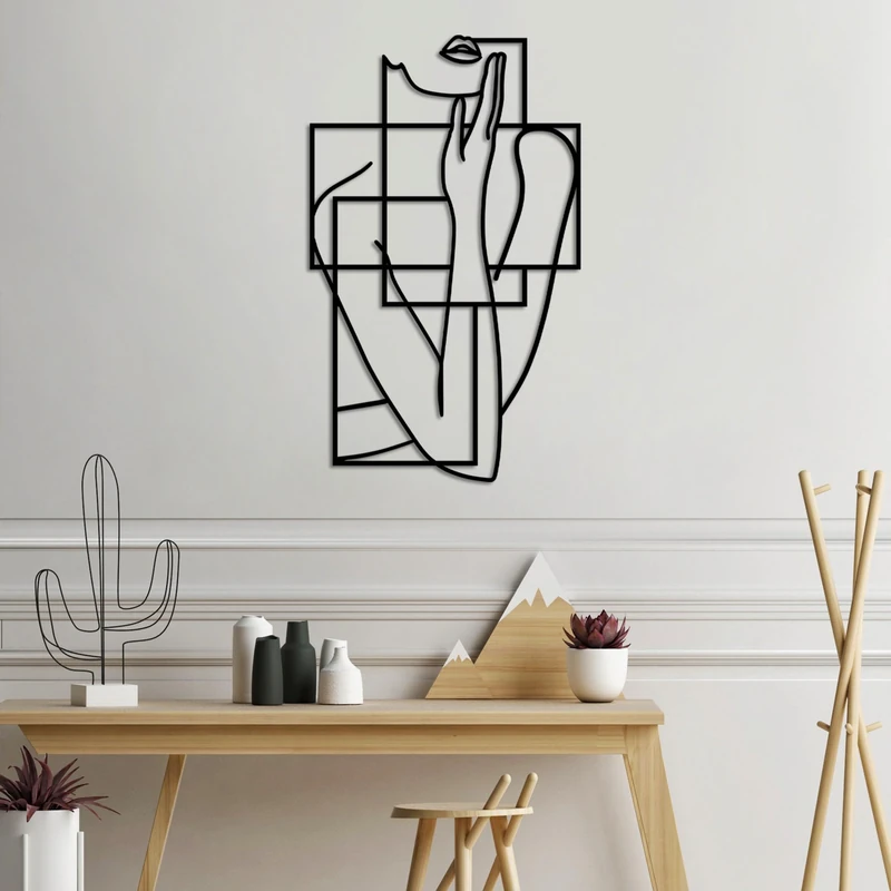 Hanah Home Stylish Black Decorative Metal Wall Accessory, 70 x 42 cm, 100% Metal, 1.5 mm Thick, Easy Wall Mounting, Perfect for Modern Decor