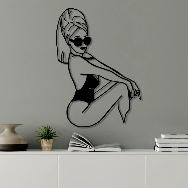 Stylish Black Decorative Metal Wall Accessory, 50 x 70 cm, 100% Metal, 1.5 mm Thick, Lightweight (0.4 kg), Perfect for Modern Home Decor