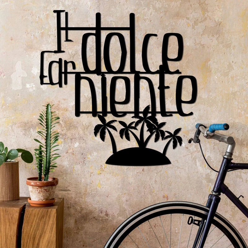 Hanah Home Stylish Black Decorative Metal Wall Accessory, 56 x 56 cm, 100% Metal, 1.5 mm Thickness, Lightweight (0.868 kg), Perfect for Modern Decor