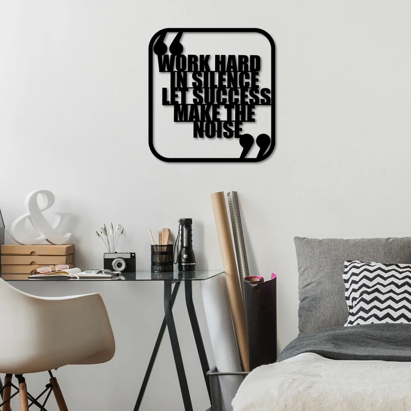 Stylish Black Decorative Metal Wall Accessory, 50 x 50 cm, 100% Metal, 1.5 mm Thickness, Lightweight 1.18 kg, Perfect for Modern Home Decor