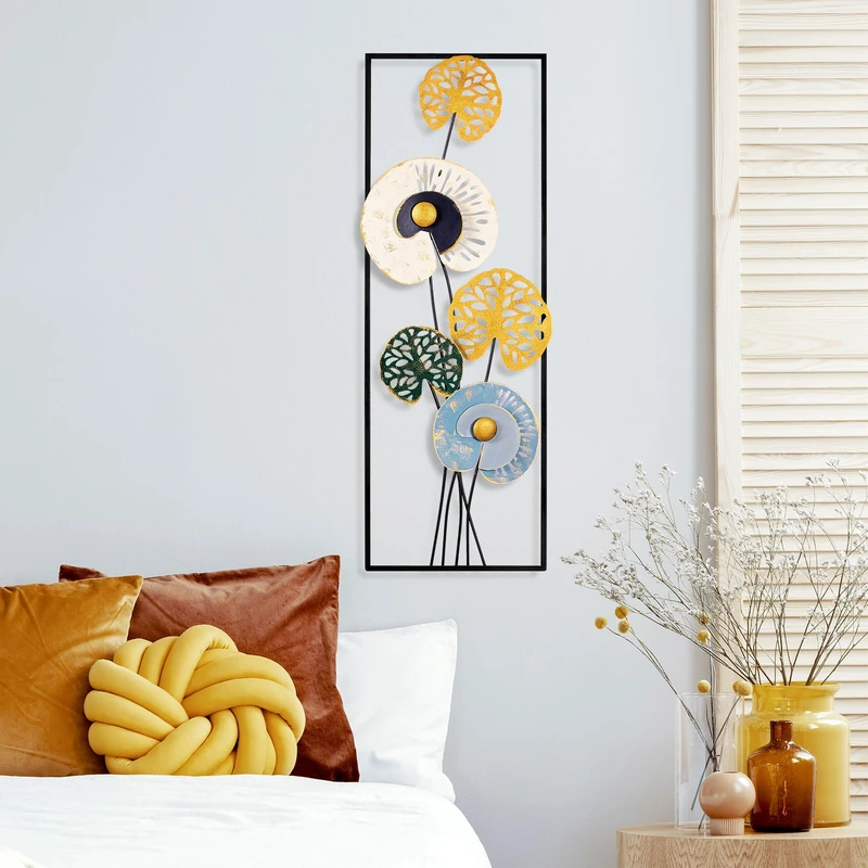 Handmade Decorative Metal Wall Accessory, 32 x 90 x 4 cm, 100% Metal, Unique Hand-Painted Design, Perfect for Home Decor, Adds Elegance & Style