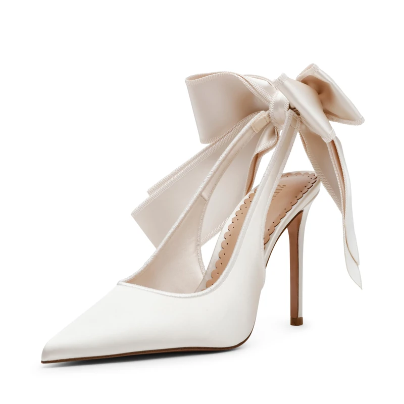 Steve Madden Women's Teacup Pump, Ivory Satin, 5 UK