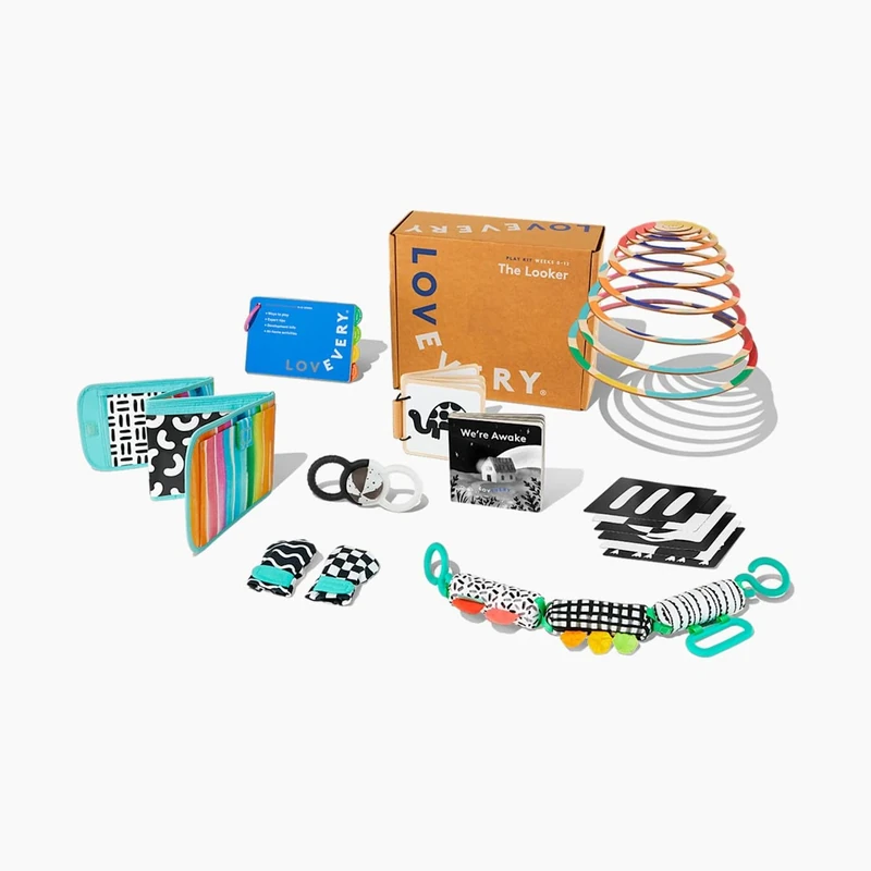 LOVEVERY, The Looker Play Kit + Bonus Books, High Contrast Toys for Baby, Newborn Essentials and Best Baby Gift 0+ Months