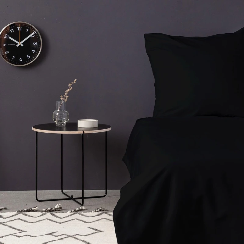 Nuit Des Rêves Luxurious Satin Double Quilt Cover Set (200 x 200 cm), Black, 100% Cotton Satin, 210 Thread Count, Includes 2 Pillowcases, Machine Washable at 30°C