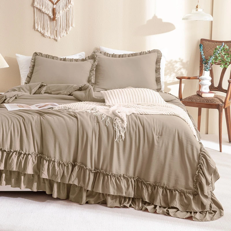 Masaca Ruffled Comforter Set for Queen Bed,3 Pieces Vintage Farmhouse Shabby Light Taupe Bedding Comforter Set Lightweight Ultra Soft French Country Bedding (1 Farmhouse Comforter +2 Pillowcases)