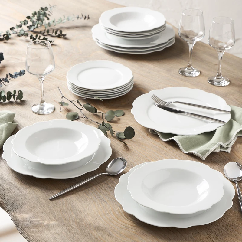 Geneviève Lethu 545865 Dinner Set for 6 People 18 Pieces White Porcelain Soup Plates Dessert Plates Scalloped Vienna Collection