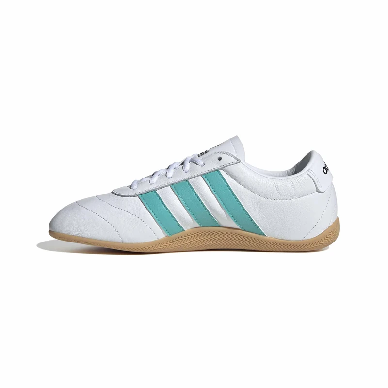 adidas Women's Grand Court LO Mercedes AMG Petronas F1 Team Shoes, FTWR White/semi Mint Rush/Gum 3, 4.5 UK