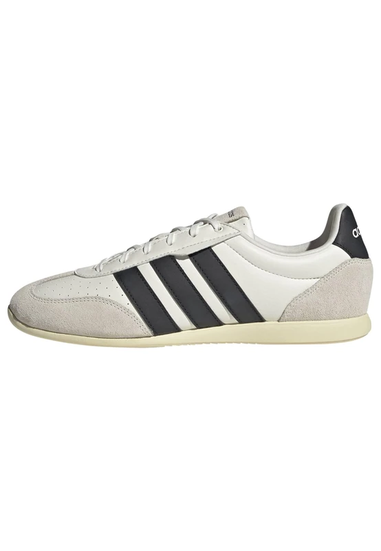adidas Men's BARREDA LO Shoes, core White/core Black/Warm Vanilla, 12 UK