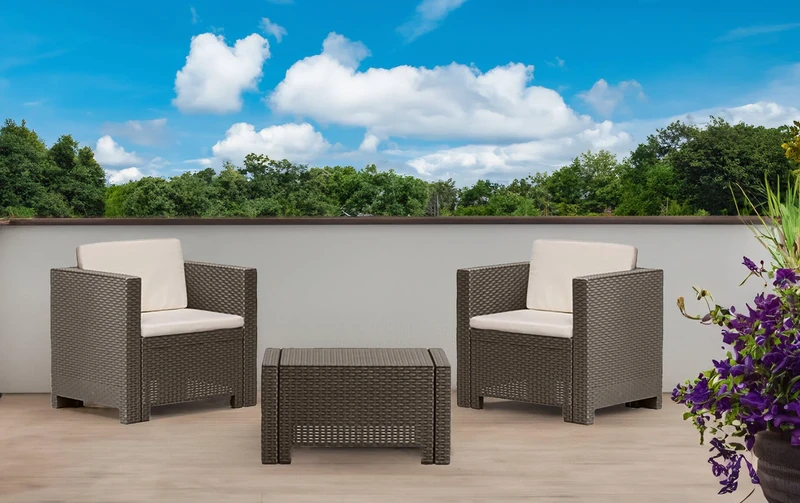 Dmora - Loungeset für draußen Ganimede, Outdoor-Lounge mit Couchtisch, Terrassenset mit Kissen, Gartenkomposition mit Sofa und Sesseln, Made in Italy, Braun