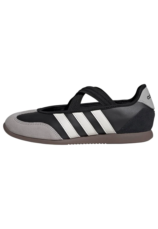 adidas Women's BARREDA Mary Jane Shoes, core Black/core White/GUM5, 5.5 UK