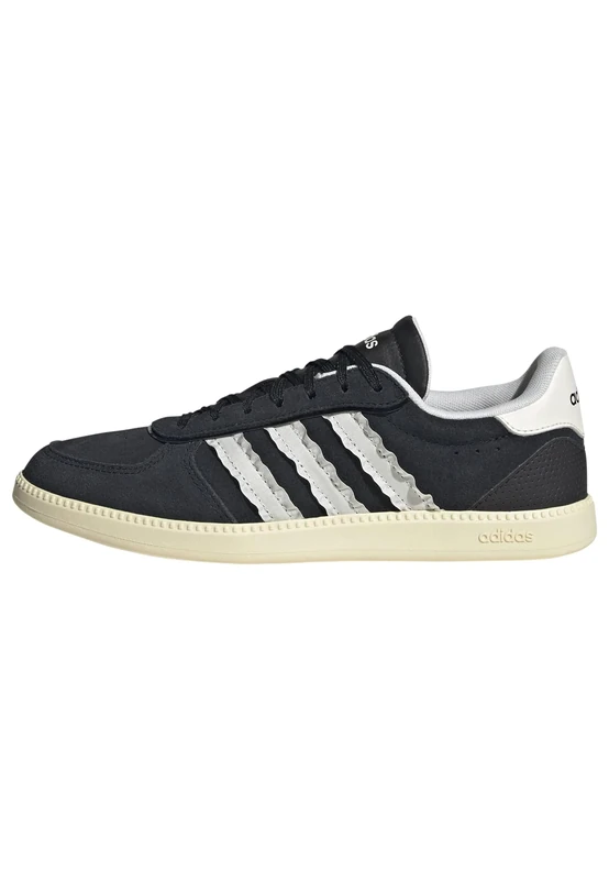 adidas Women's BREAKNET Sleek Shoes, core Black/core White/Warm Vanilla, 7 UK