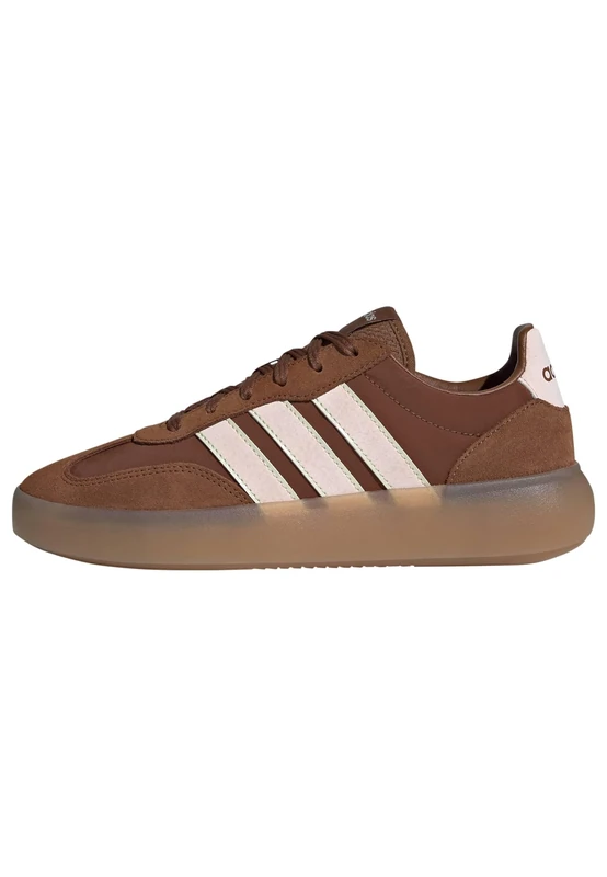 adidas Women's BARREDA Decode Shoes, Dusky Bronze/Blush pink/GUM10, 3.5 UK