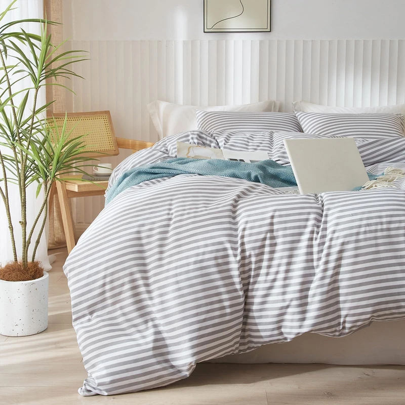 mixinni Striped Comforter Set Queen Size - Grey White Stripes Pattern Bed Set for Women and Men, 3 Pieces Lightweight Bedding Comforter Sets for All Seasons (1 Soft Fluffy Comforter + 2 Pillowcases)