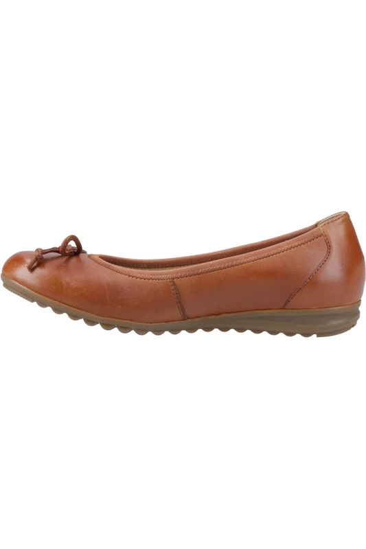 Hush Puppies Female Lucille Bow Ballerina, Tan, 5