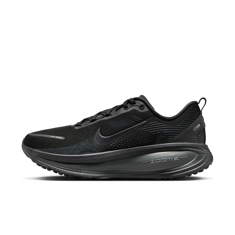 Nike Men's Vomero 18 Sneaker, Black/Black/Dark Smoke Grey/Light Smoke Grey, 8 UK