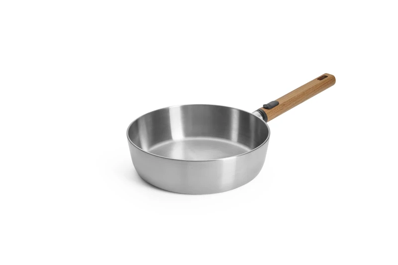 WOLL Logic Steel High-Rim Frying Pan Diameter 24 cm Height 7 cm Stainless Steel Induction PFAS-Free Non-Stick Frying Pan with Removable Wooden Handle for All Hobs and Oven-Safe