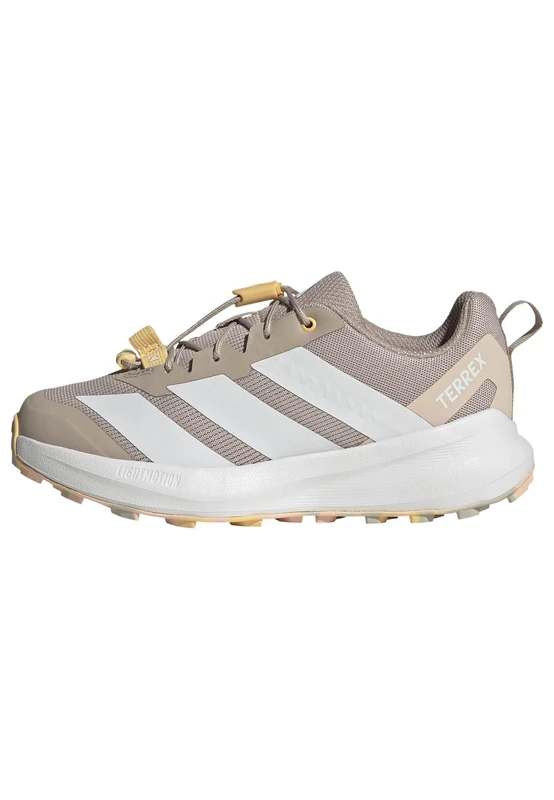 adidas Unisex Kids Terrex Agravic Trail Running Kids Shoes, Wonder Taupe/FTWR White/Ice Tangerine, 4.5 UK