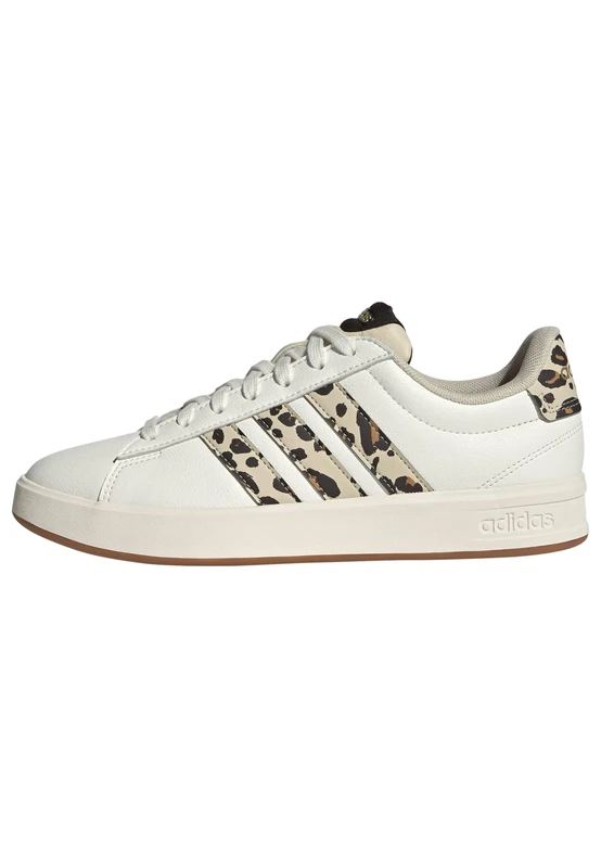 adidas Women's Grand Court 3.0 Shoes, Crystal Linen/Aurora Coffee/Matte Gold, 5 UK