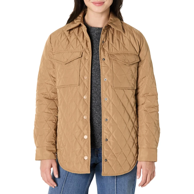 Amazon Essentials Women's Relaxed-Fit Long Quilted Jacket with Snap Closure, Camel, L