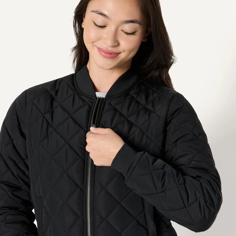 Amazon Essentials Women's Regular-Fit Quilted Bomber Jacket, Black, M