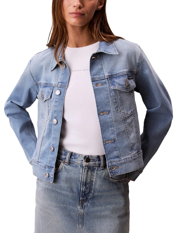 Calvin Klein Women's Classic Denim Trucker Jacket, Light Bay, XL