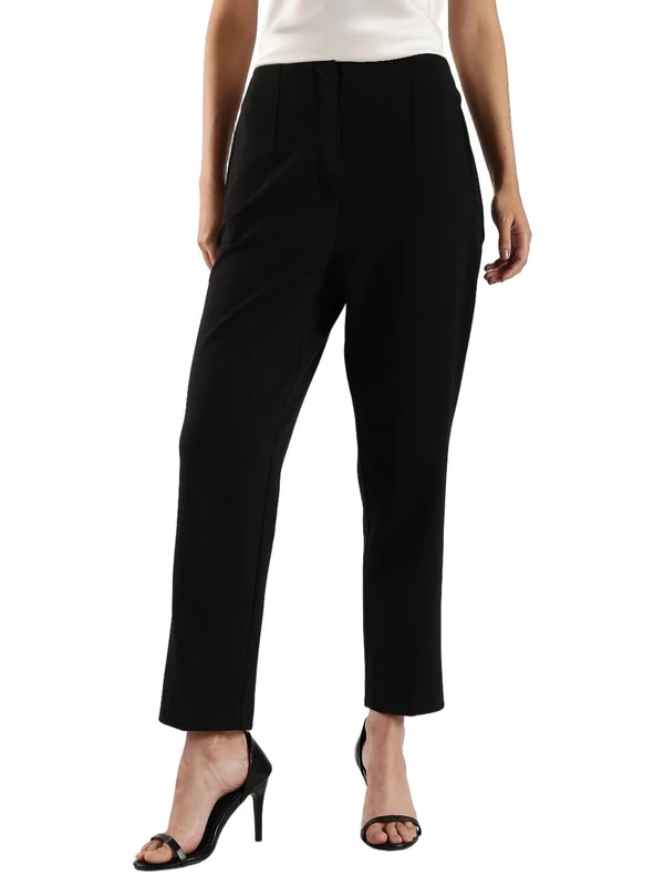 Calvin Klein Women's Ponte Cropped Straight Pants Business Casual, Black, L