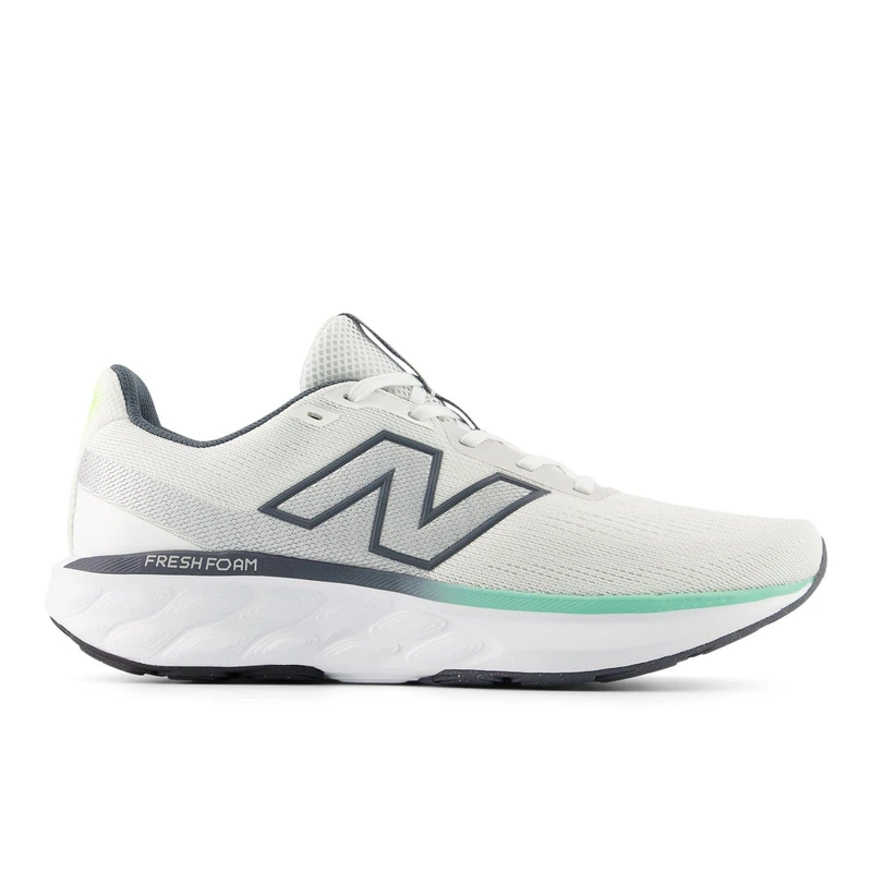 NEW Balance 520 Sneaker - Image 1