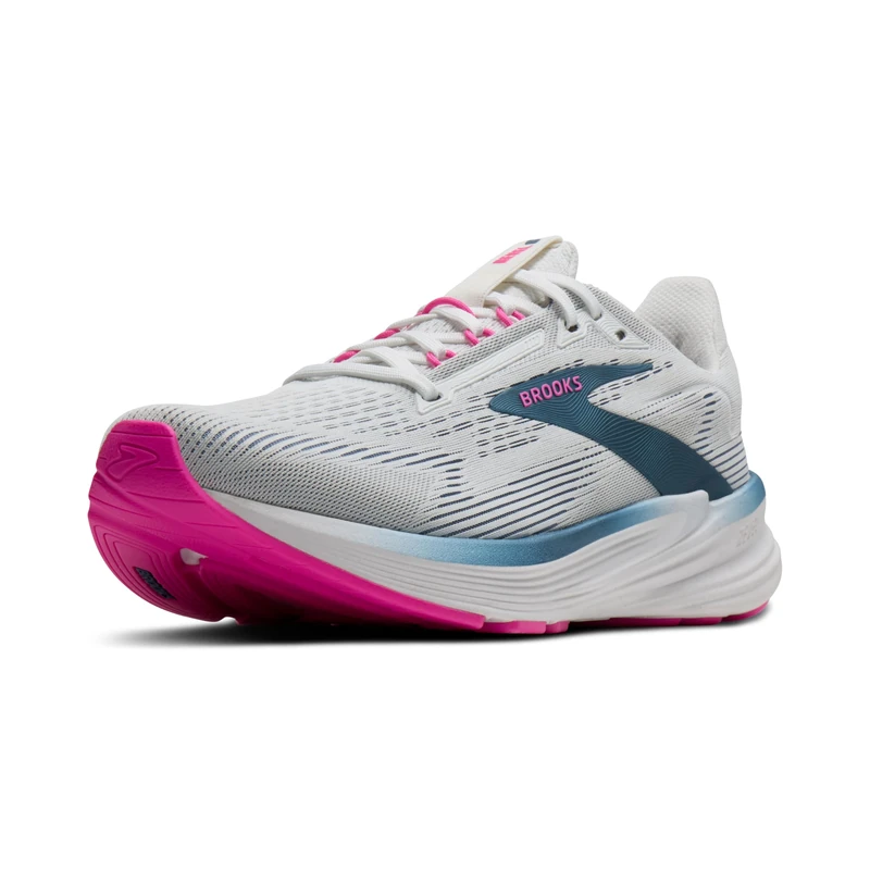 Brooks Revel 8 Sneaker - Versatile Athletic Trainer