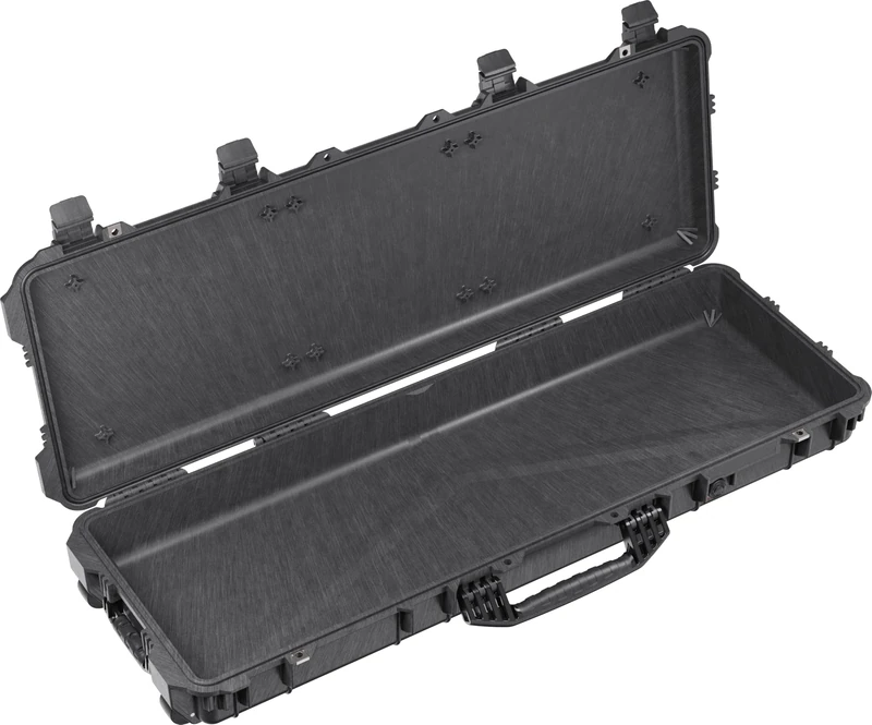 PELI 1720, long Protective Case, Waterproof and Dustproof, Internal Volume of 49 litres, Colour: Black