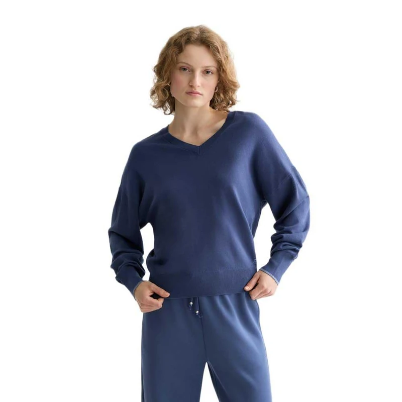 Scotch & Soda Women's Relaxed-Fit V-Neck Pullover Sweater, Oceana, XS - Image 1