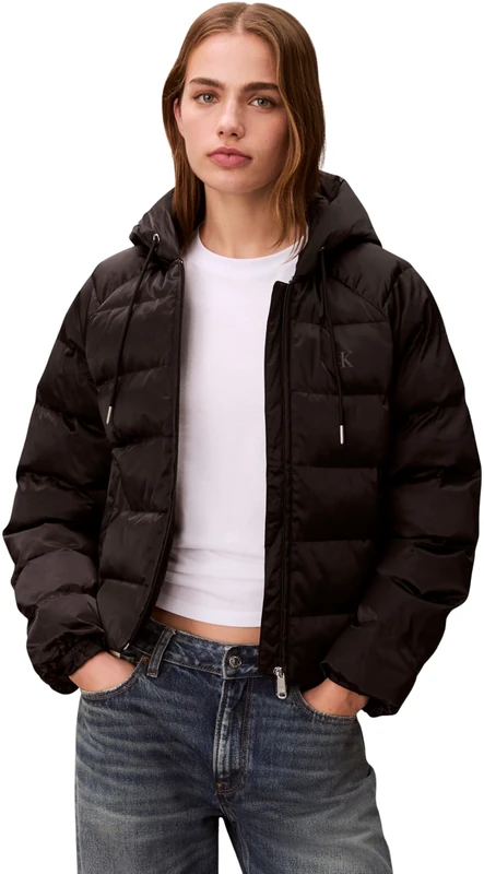 Calvin Klein Women's SATIN LIGHTWEIGHT SHORT LOGO PUF LV047E509G Jackets, BLACK (Black), S