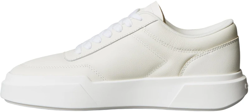Calvin Klein Women's Chunky Cupsole Laceup OXF LTH YW0YW02032 Low Top, White (Marshmallow/Dk Ecru), 2.5